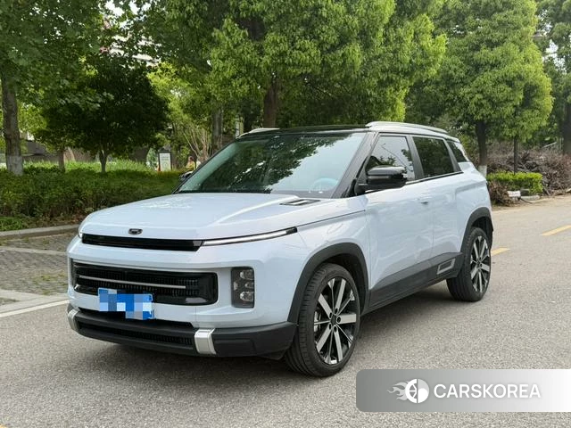 Geely Automobile Geely ICON 2024 Синий из Китая, фото 5