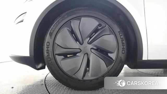 Tesla Model Y id 4706019 из Кореи 26