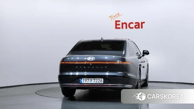 Hyundai Grandeur Hybrid (GN7) id 4640893 из Кореи 14