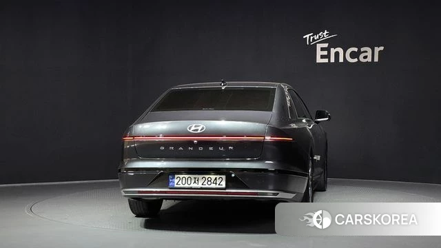 Hyundai Grandeur Hybrid (GN7) id 4500035 из Кореи 29