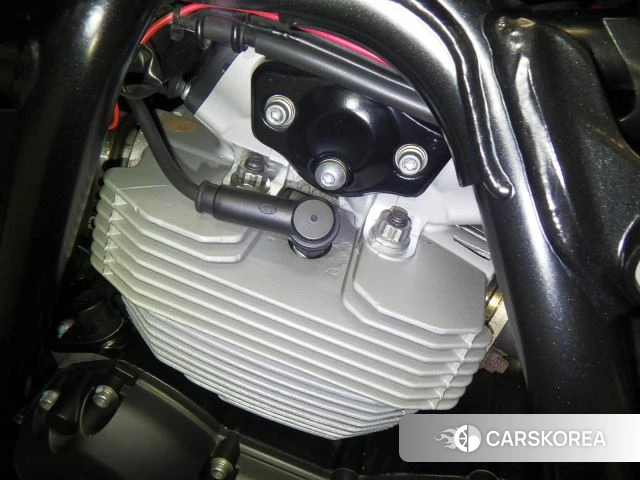 Engine photo