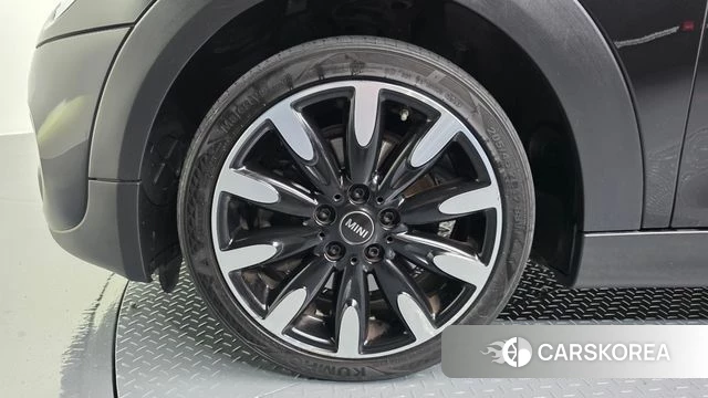 Mini Cooper S id 4754945 из Кореи 26