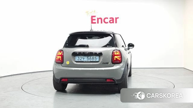 Mini Cooper Electric id 4202213 из Кореи 28
