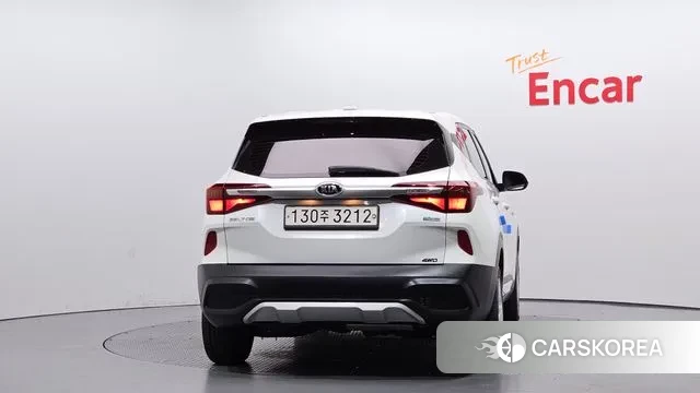 Kia Seltos id 3055296 из Кореи 14