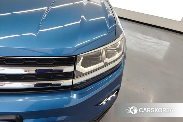 Volkswagen Tuyue id 3785939 из Китая 11
