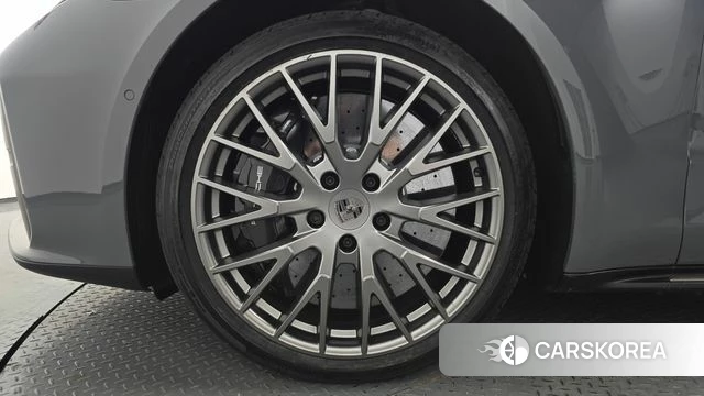 Porsche Panamera (976) id 3914203 из Кореи 14