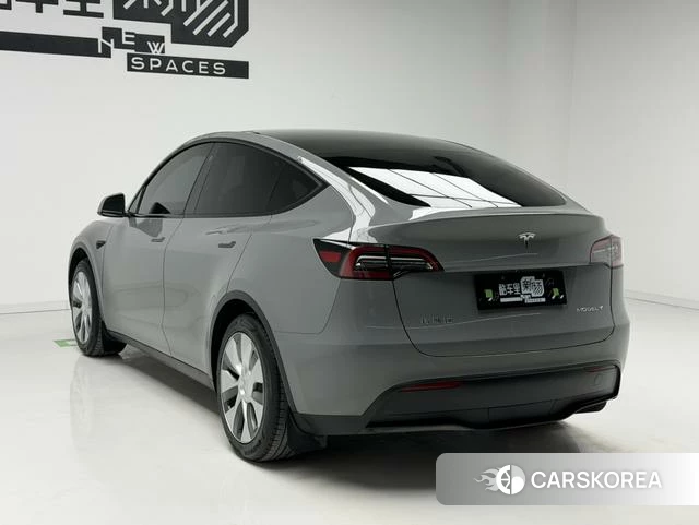 Tesla Model Y id 3920144 из Китая 12
