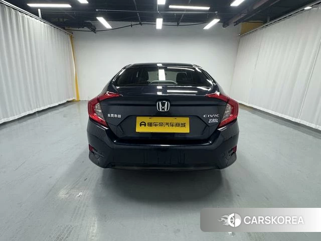 Honda Civic id 4273124 из Китая 14