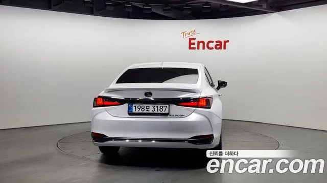 Lexus ES300h 7th generation id 2788529 из Кореи 14