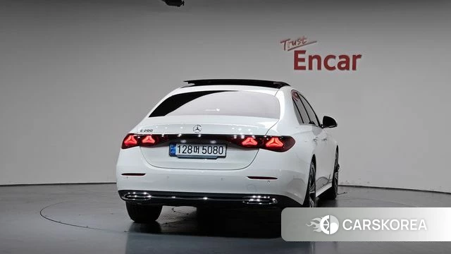 Mercedes-Benz E-Class W214 id 4493775 из Кореи 14