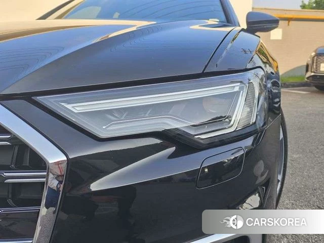 Audi A6L id 4215757 из Китая 11