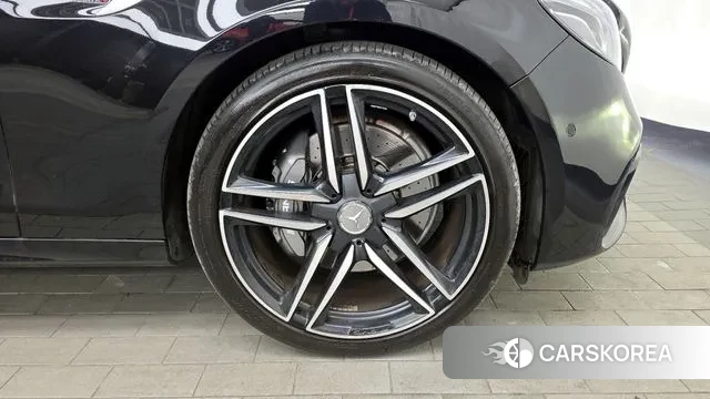 Mercedes-Benz E-Class W213 id 3718149 из Кореи 14