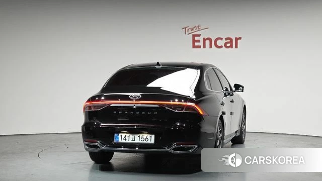 Hyundai The New Grandeur IG Hybrid id 3941516 из Кореи 14