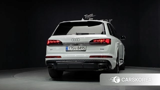 Audi Q7 (4M) id 4664765 из Кореи 29