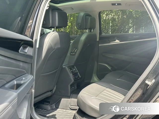 Volkswagen Passat id 4273087 из Китая 11