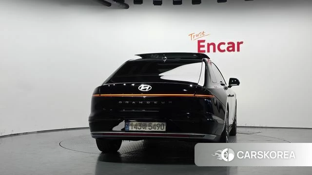 Hyundai Grandeur (GN7) id 4935619 из Кореи 14