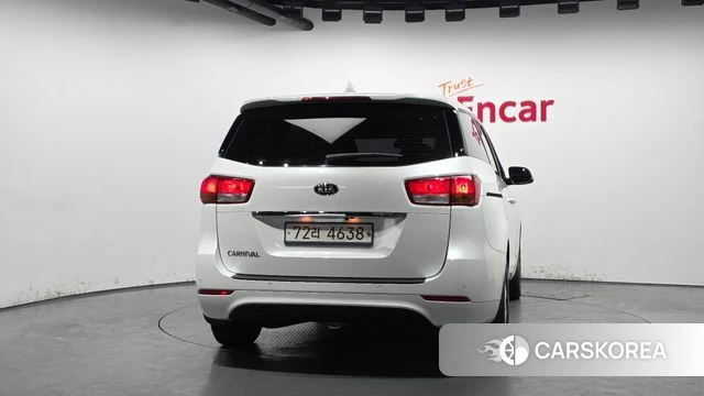 Kia All New Carnival id 4180608 из Кореи 14