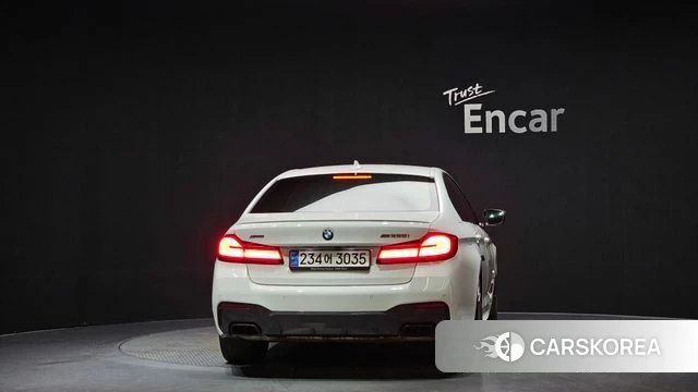 BMW 5 Series (G30) id 4445197 из Кореи 14
