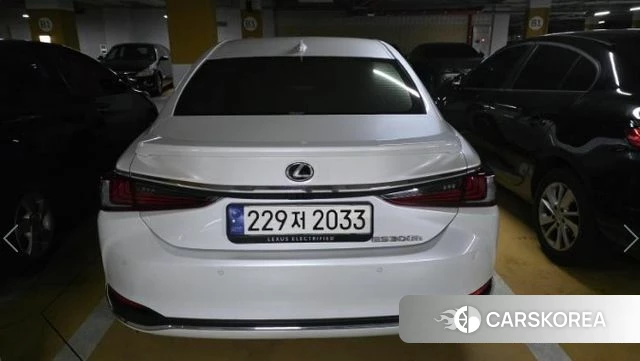 Lexus ES300h 7th generation 2024 Белый из Кореи, фото 4