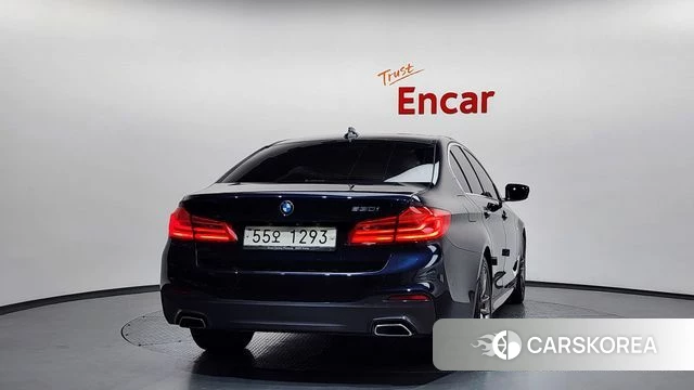 BMW 5 Series (G30) id 3905895 из Кореи 15