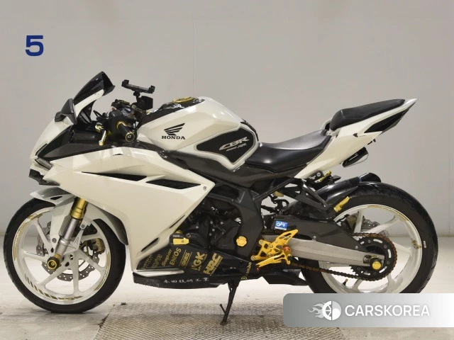 Проданный Honda CBR250RR ABS 2017 из Японии, фото 2