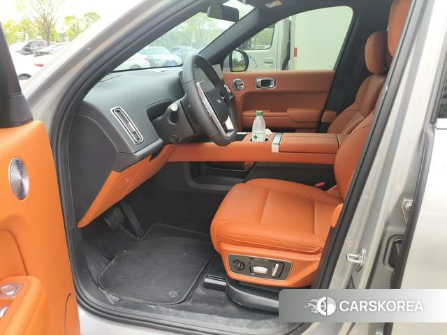 Ideal car Ideal L7 2026 Серебристо-серый из Китая, фото 4