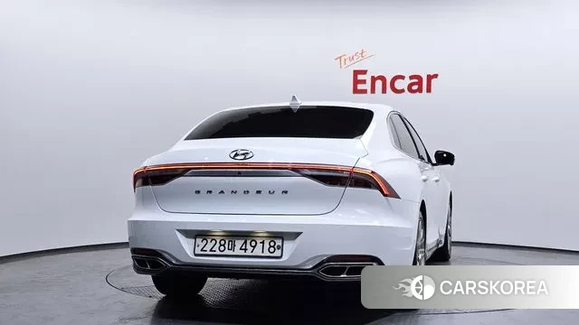 Hyundai The New Grandeur IG id 3708702 из Кореи 14