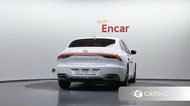 Hyundai The New Grandeur IG Hybrid id 4232482 из Кореи 14