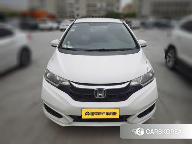 Honda Fit 2019 Белый из Китая, фото 4