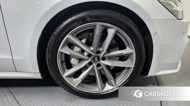 Audi A7 (4K) id 3753380 из Кореи 14