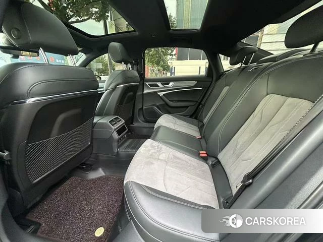 Audi A6L 2023 Черный из Китая, фото 4