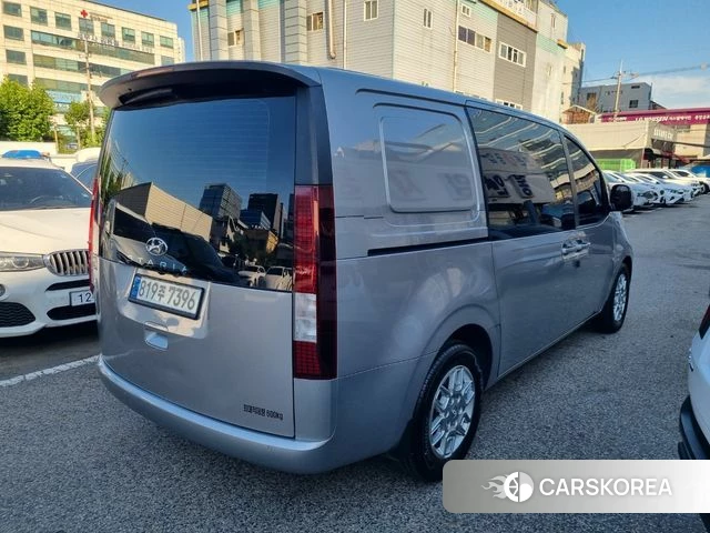 Hyundai Staria id 4848475 из Кореи 14