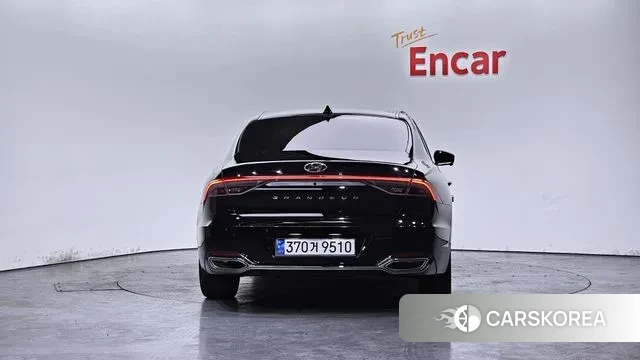 Hyundai The New Grandeur IG id 3722367 из Кореи 14