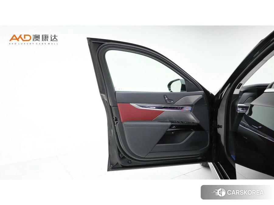 BMW 7 series 2022 Черный из Китая, фото 4
