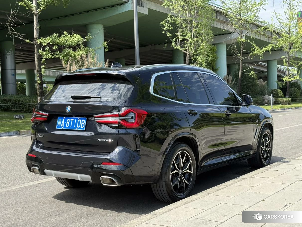 BMW X3 2021 Черный из Китая, фото 5