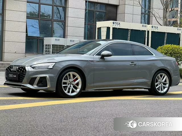 Audi A5 2022 Серебристо-серый из Китая, фото 4