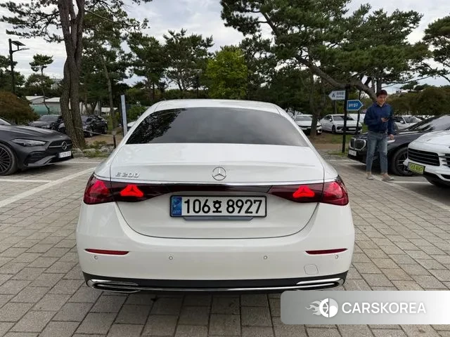 Mercedes-Benz E-Class W214 2024 Белый из Кореи, фото 6