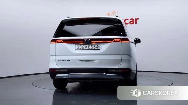 Kia Carnival 4th generation id 4389778 из Кореи 14
