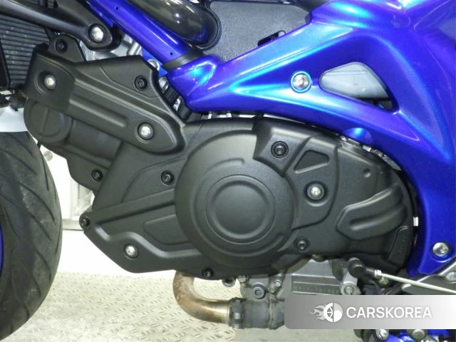 Engine photo