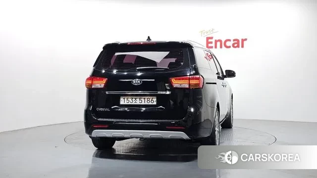 Kia All New Carnival id 3703957 из Кореи 14