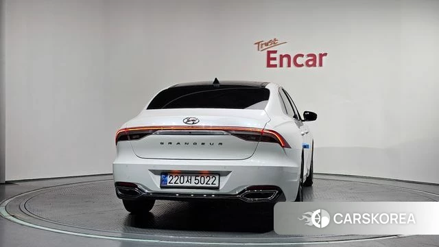 Hyundai The New Grandeur IG id 4586381 из Кореи 14