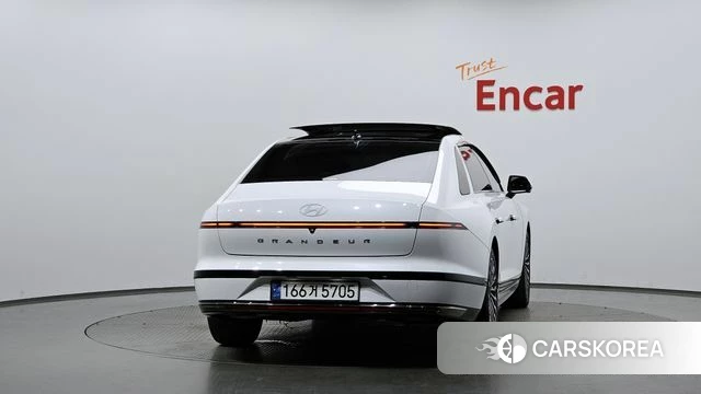 Hyundai Grandeur Hybrid (GN7) id 4640594 из Кореи 33