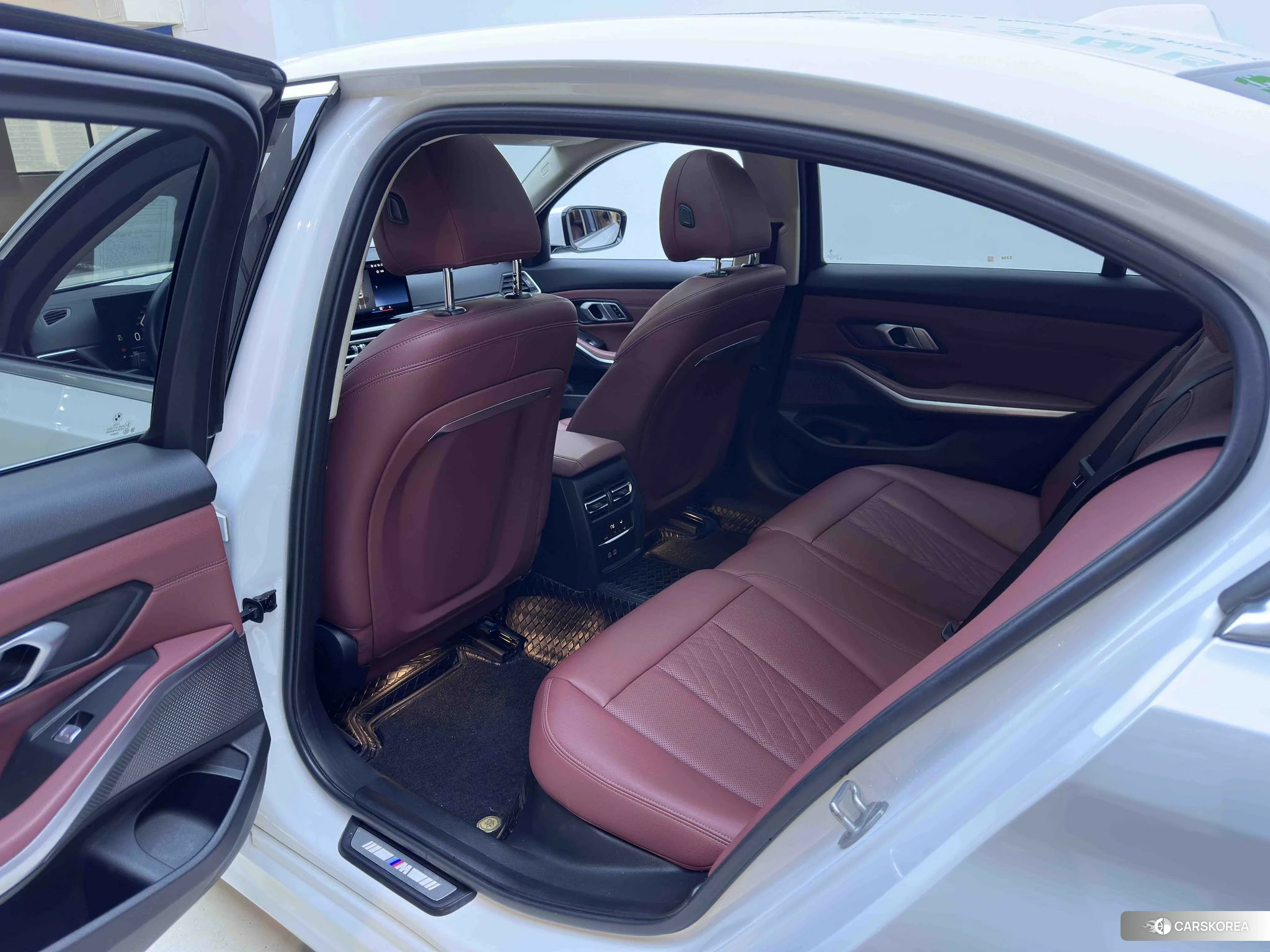 BMW 3 series id 4405818 из Китая 15