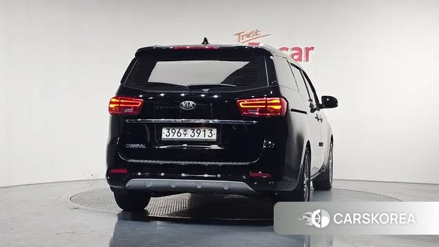 Kia The New Carnival id 3598943 из Кореи 14