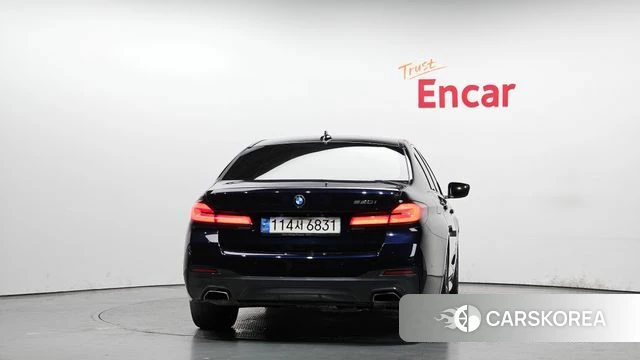 BMW 5 Series (G30) id 3860509 из Кореи 14