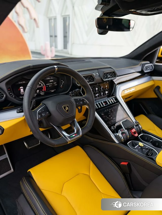 Lamborghini Urus id 4211023 из Китая 15