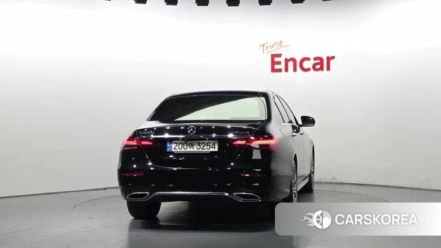 Mercedes-Benz E-Class W213 id 4906277 из Кореи 32