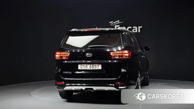 Kia The New Carnival id 2971439 из Кореи 14