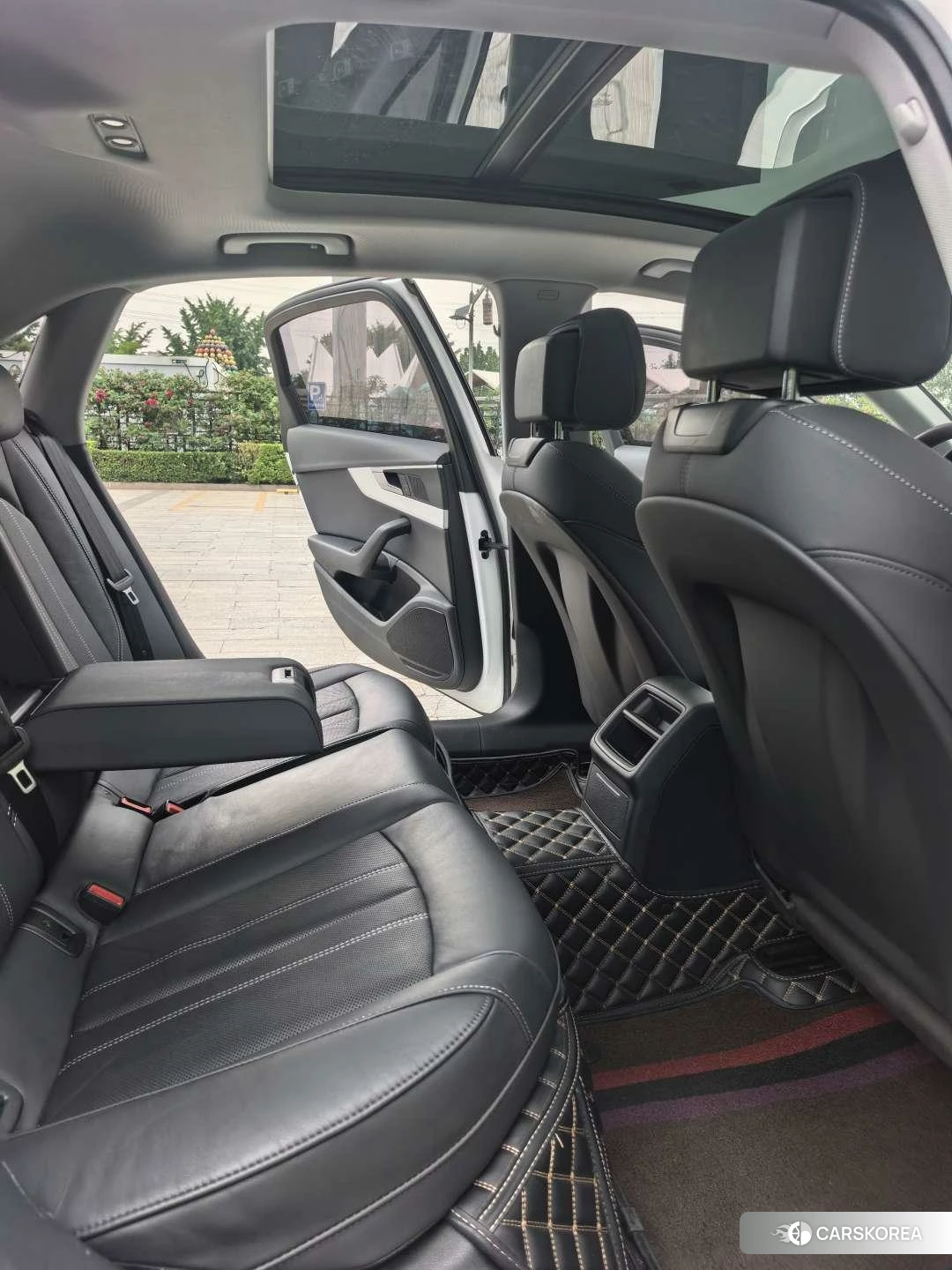 Audi A4L id 4461426 из Китая 19