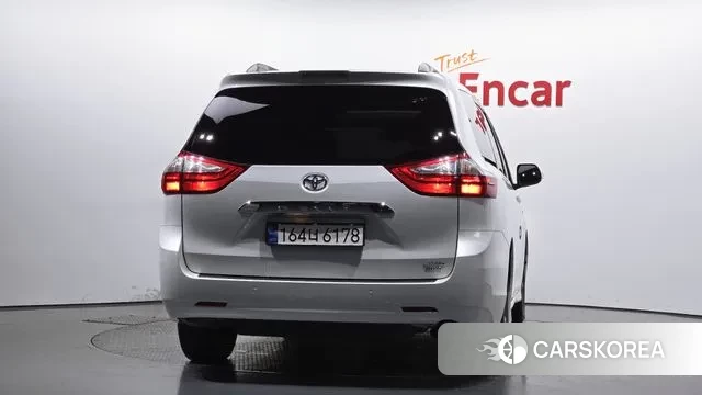 Toyota Sienna id 3029497 из Кореи 14